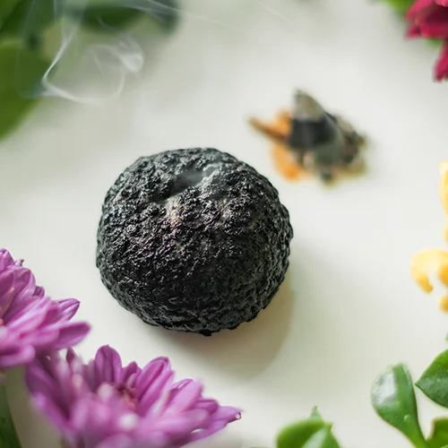 Apéritif Charcoal Puff